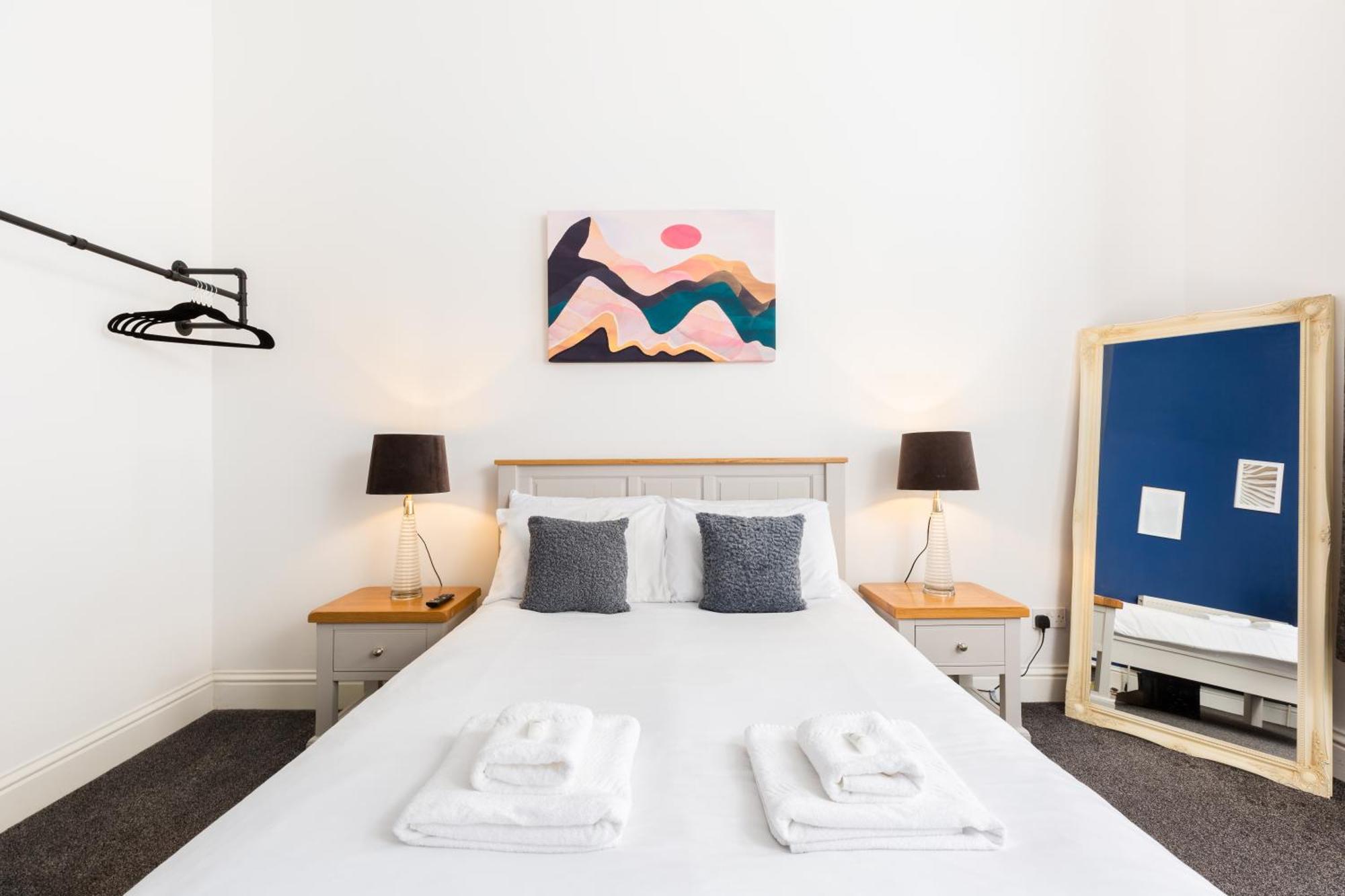 1-Bedroom Apartment In Leamington Spa With Free Parking Екстериор снимка